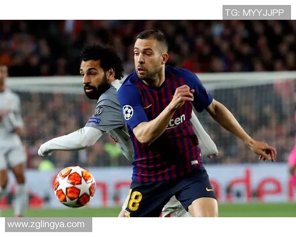 国王杯激战:利物浦与巴萨平局补时进球引发全场狂欢