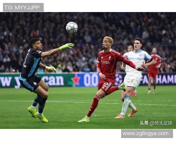 德甲精彩对决利物浦小胜巴黎圣日耳曼神扑瞬间引发全场热潮